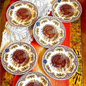 Royal Stafford Woodland Harvest Turkey Thanksgiving Dinner Plates 6 New